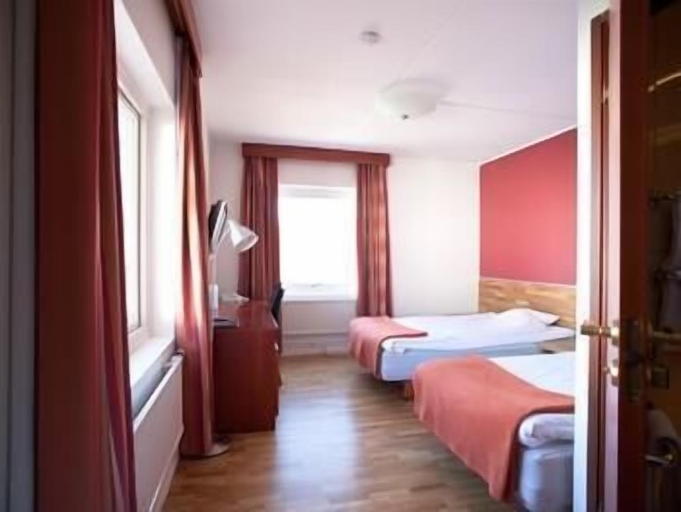 וסטרוס Best Western Ta Inn Hotel מראה חיצוני תמונה